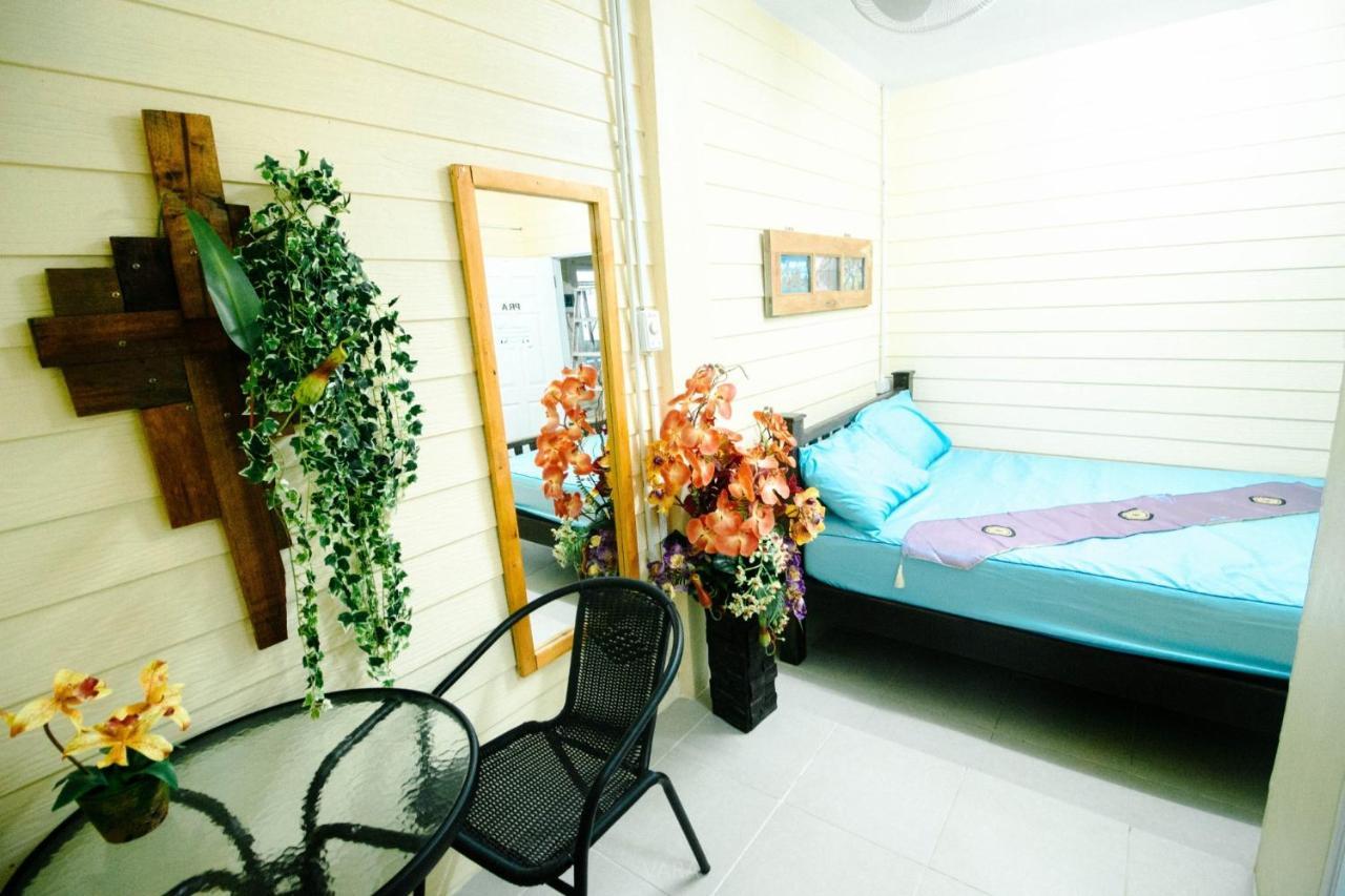Hotel Baanbangkok Chinatown Extérieur photo