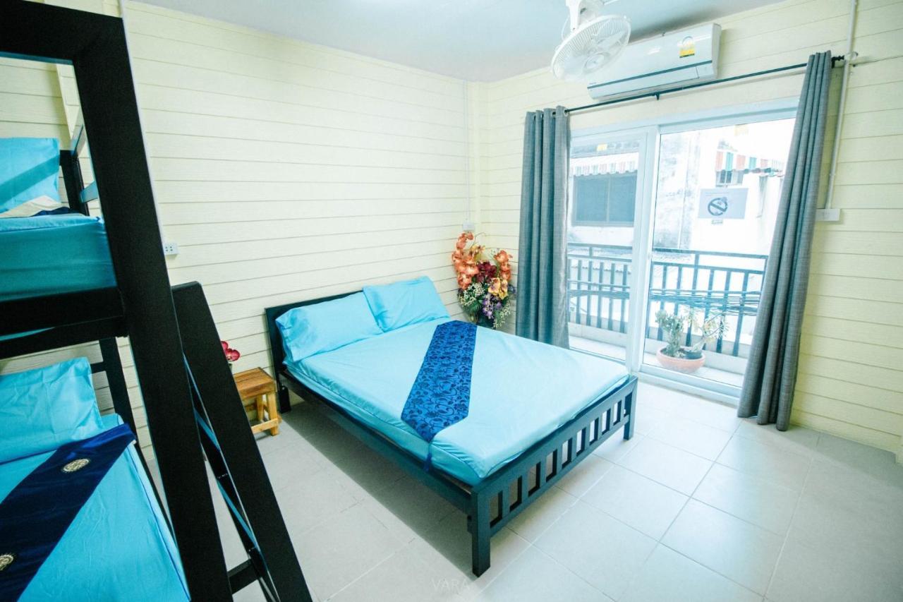 Hotel Baanbangkok Chinatown Extérieur photo
